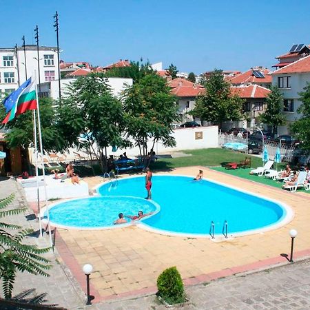 Central Hotel Sozopol Bagian luar foto