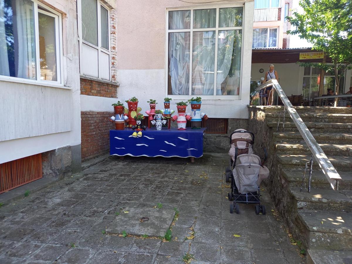 Central Hotel Sozopol Bagian luar foto