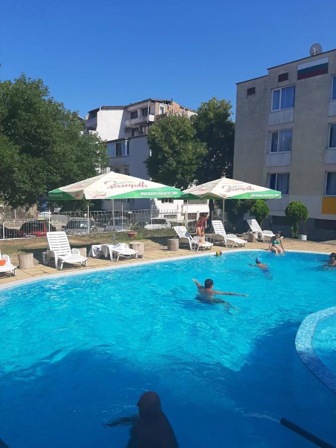 Central Hotel Sozopol Bagian luar foto