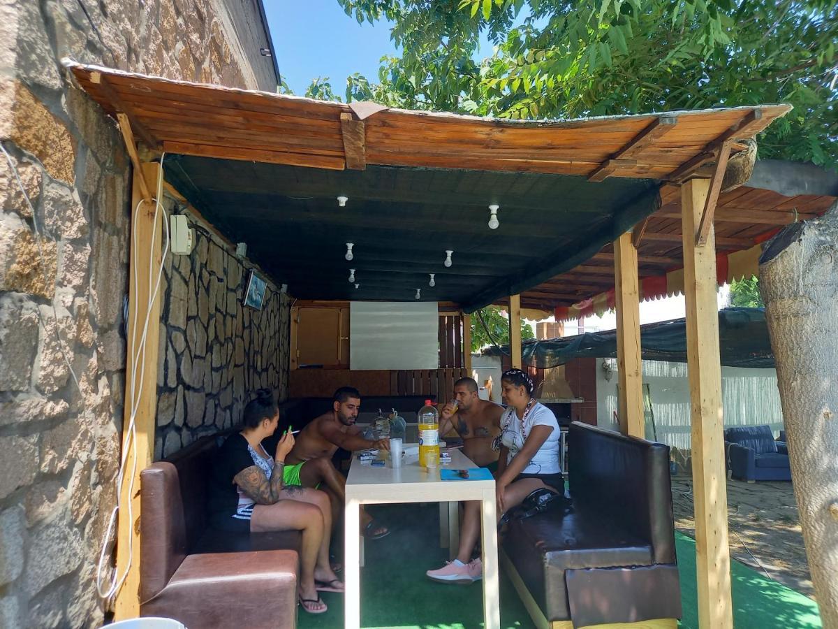 Central Hotel Sozopol Bagian luar foto