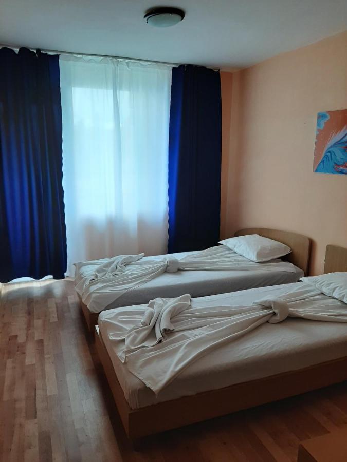Central Hotel Sozopol Bagian luar foto